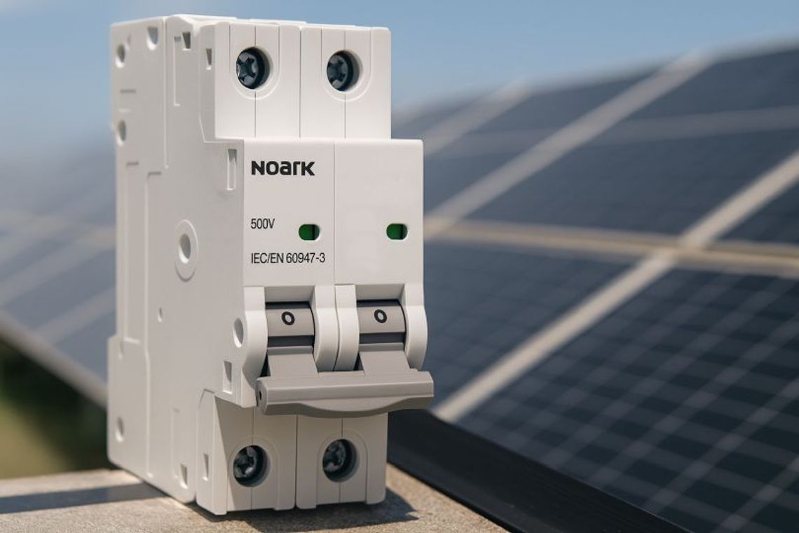 Rozłącznik izolacyjny w instalacji fotowoltaicznej – kiedy jest wymagany?