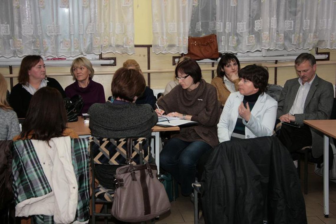 Skarga do kuratorium – nauczyciele kontra dyrektor Skarga do kuratorium – nauczyciele kontra dyrektor