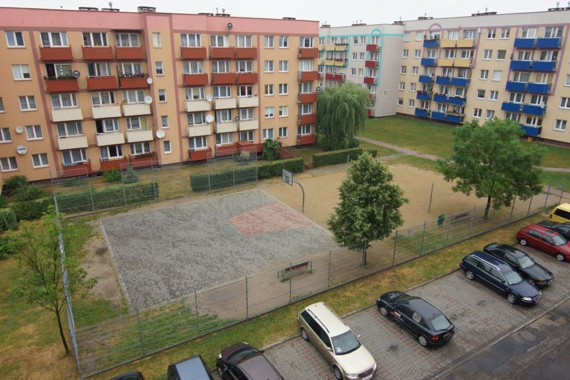 Spór o boisko. Młodzież: konsultacje to pomyłka, potrzeba porządnej debaty