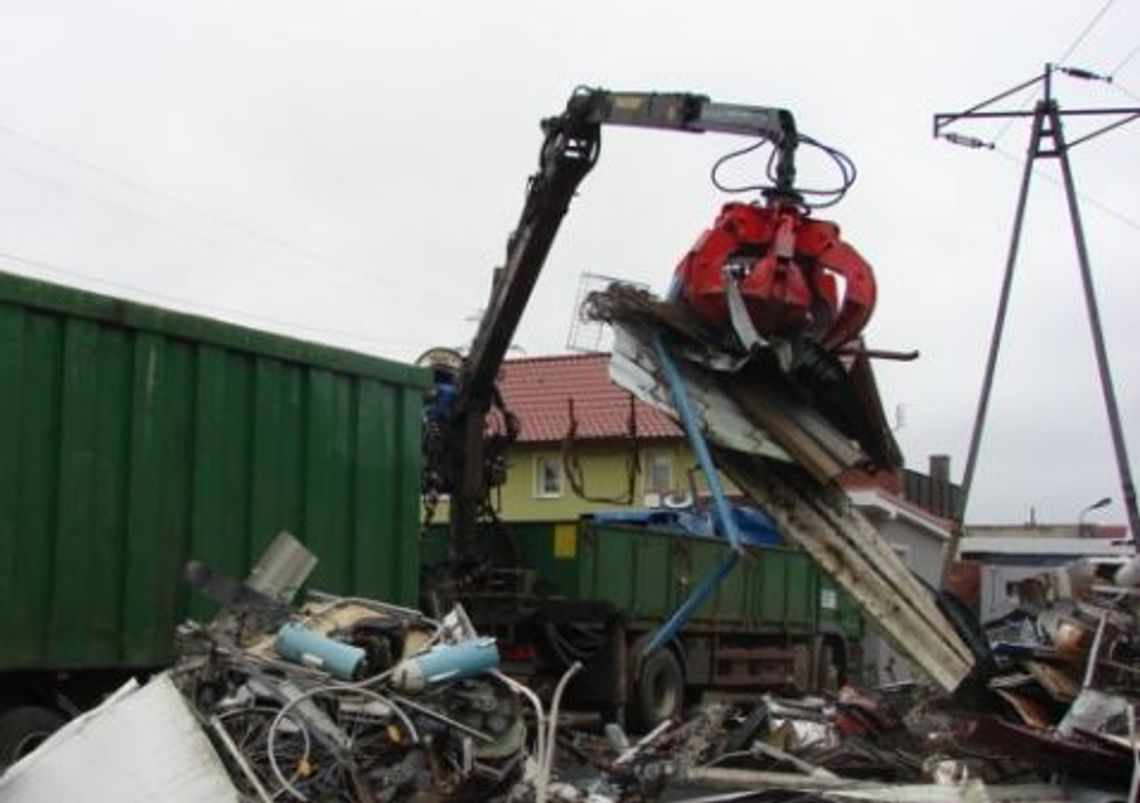 Sprzedał auto, potem zgłosił kradzież. Grożą mu 3 lata 