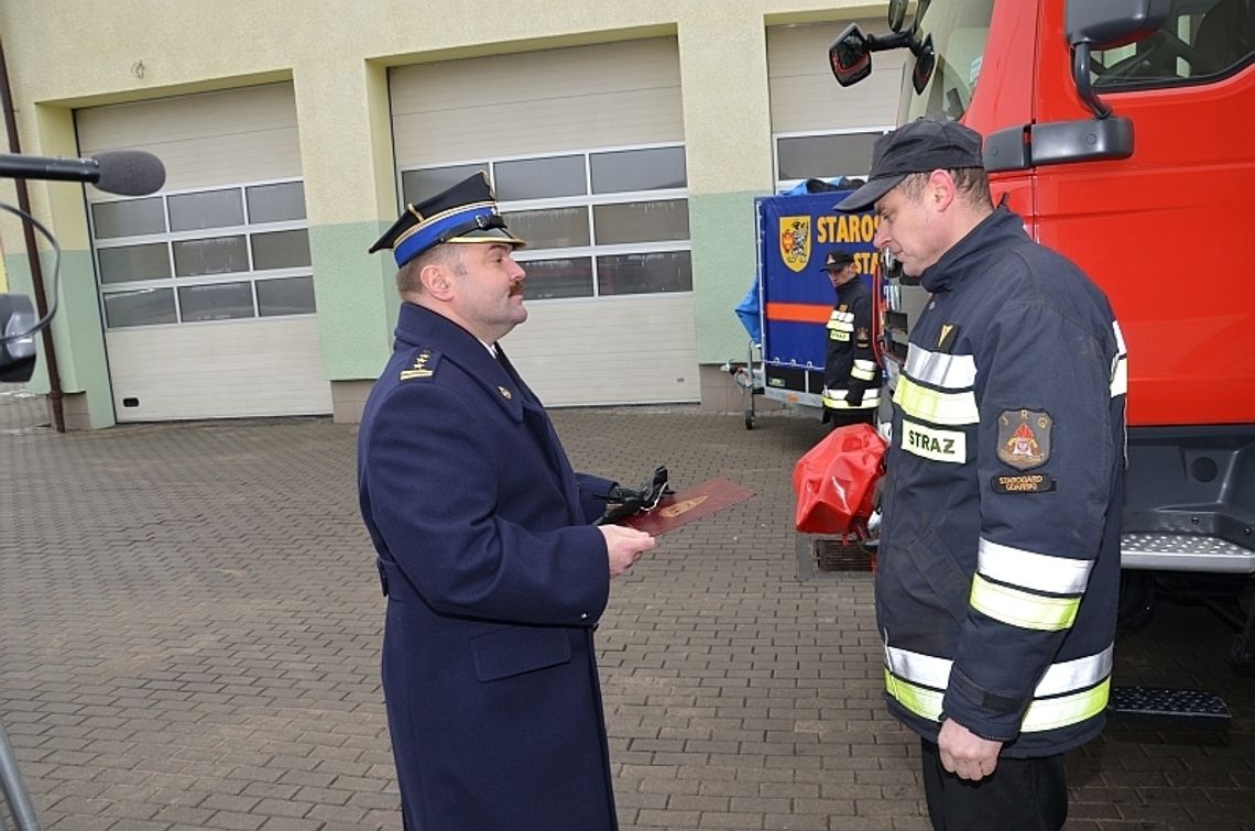 Starogardzcy strażacy mają najnowocześniejszą myjnię w województwie