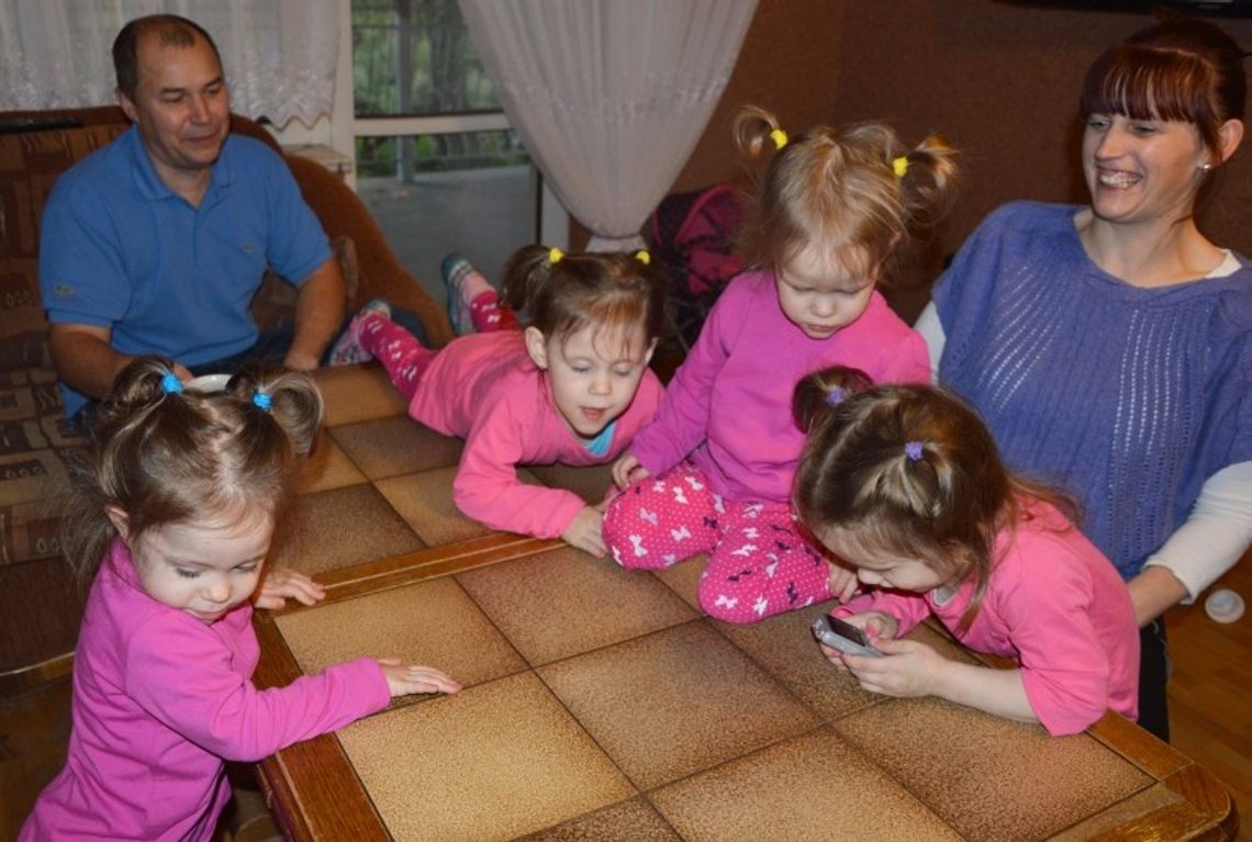 Szczęście razy cztery. Zblewskie czworaczki skończyły już 3 latka! Szczęście razy cztery. Zblewskie czworaczki skończyły już 3 latka!