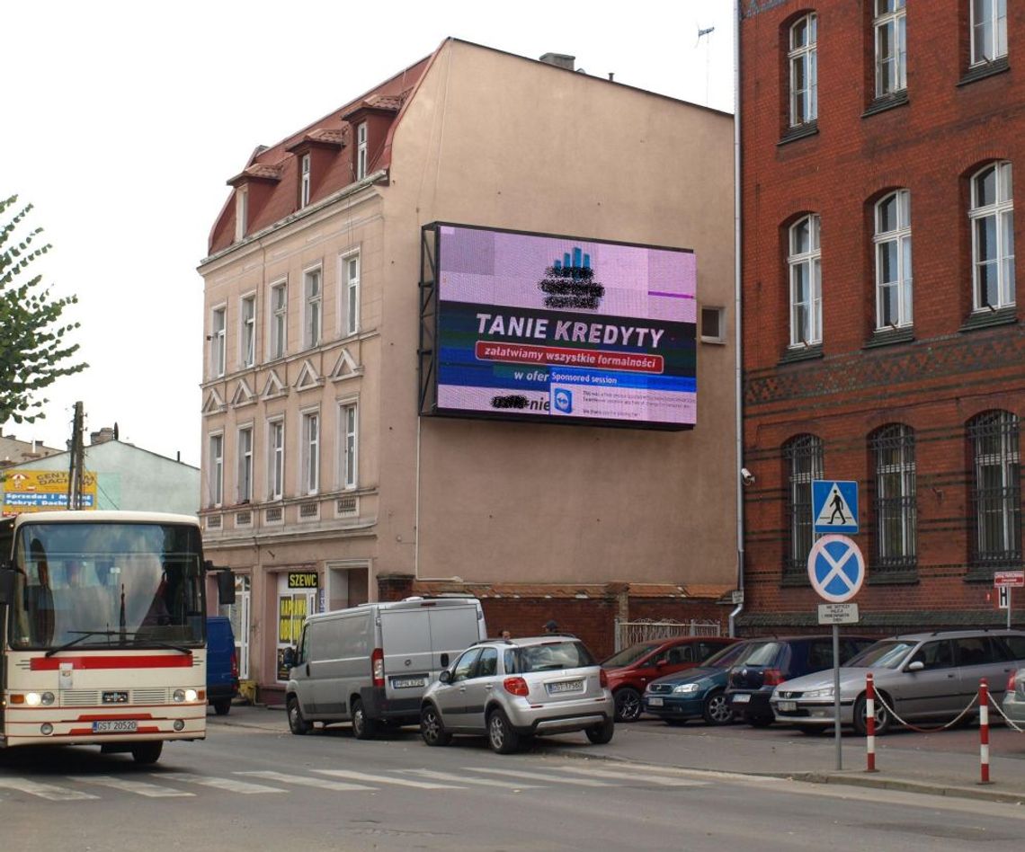 Telebim niezgody. Wspólnota walczy o usunięcie ekranu