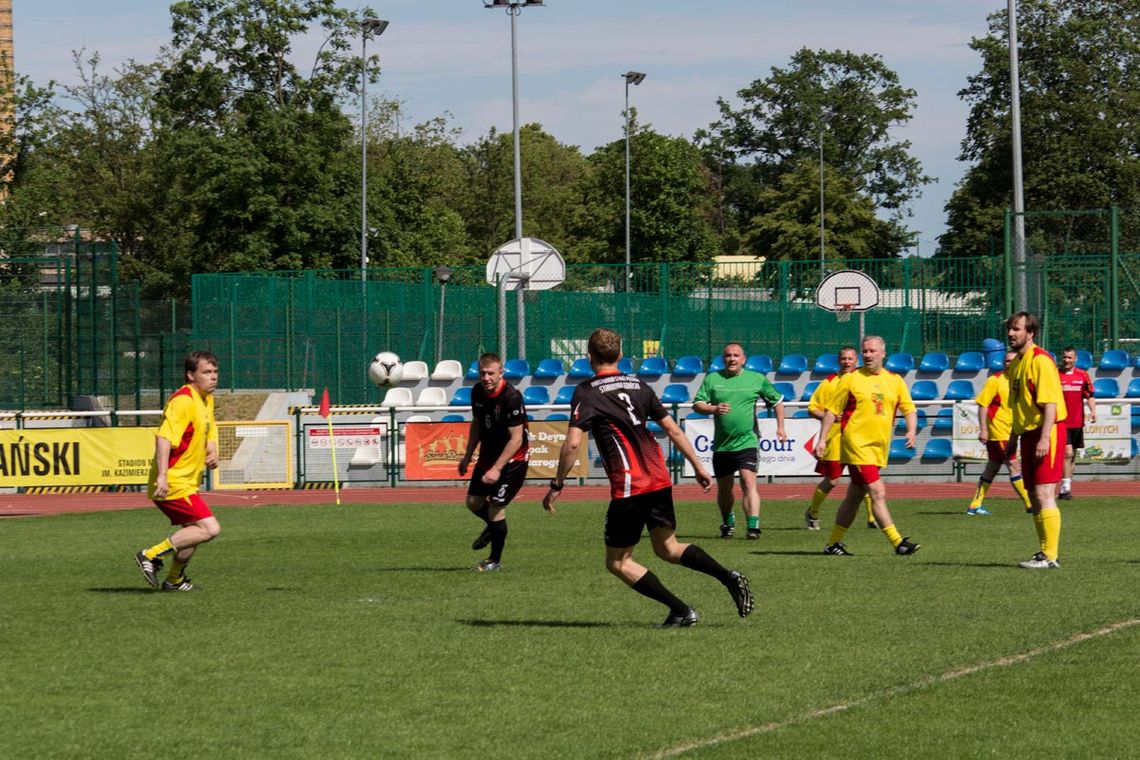 Towarzyski mecz piłki nożnej samorządowców ze służbami mundurowymi Towarzyski mecz piłki nożnej samorządowców ze służbami mundurowymi