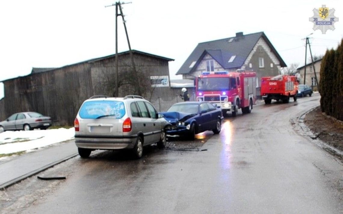 Tragiczny poranek na starogardzkich drogach ZDJĘCIA