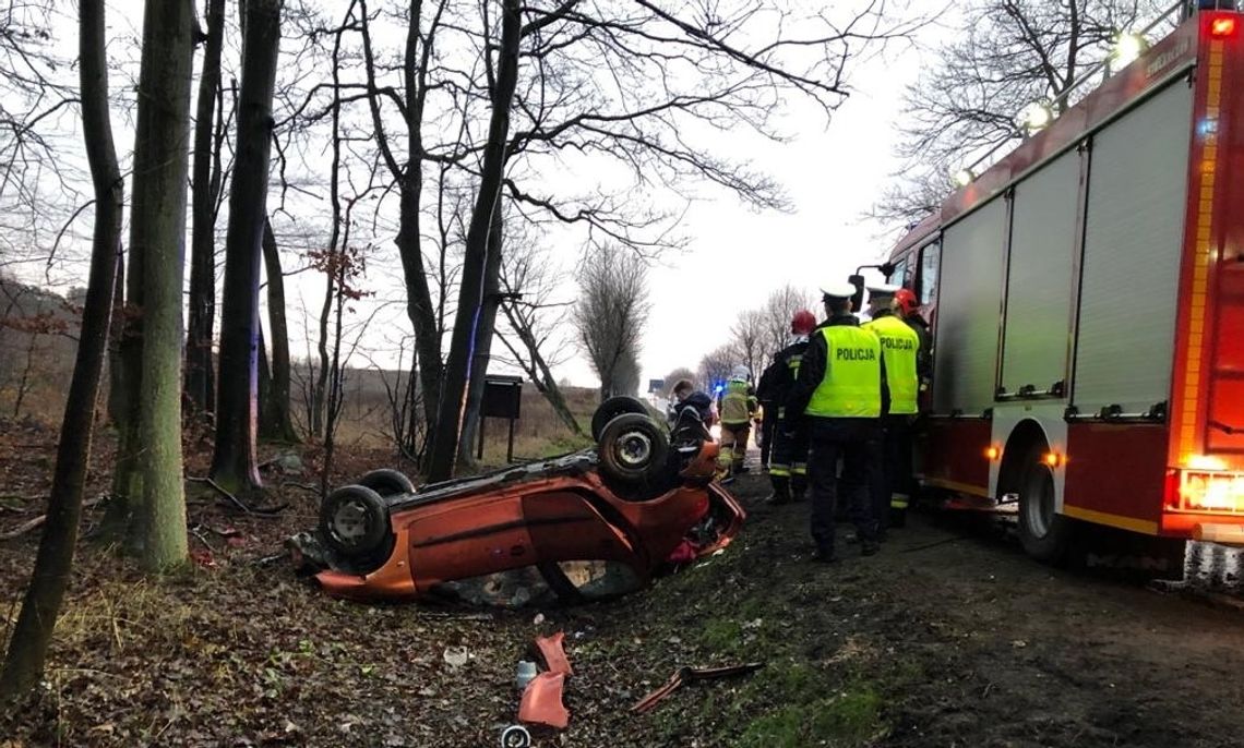 U NASZYCH SĄSIADÓW: 21-latka zginęła, 24-letni pasażer trafił do szpitala 