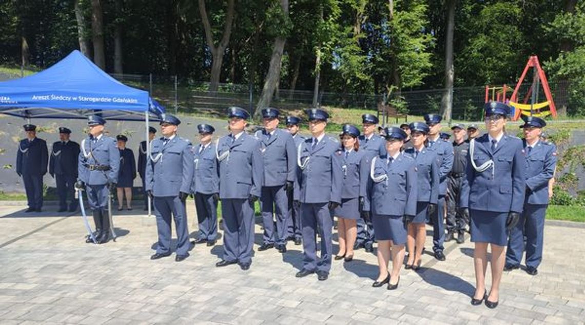 Uroczysta odprawa z okazji Święta Służby Więziennej