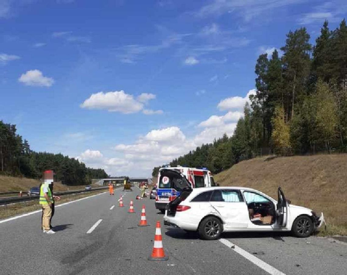 UWAGA KIEROWCY: Karambol na autostradzie A1. Droga w kierunku Gdańska całkowicie zablokowana