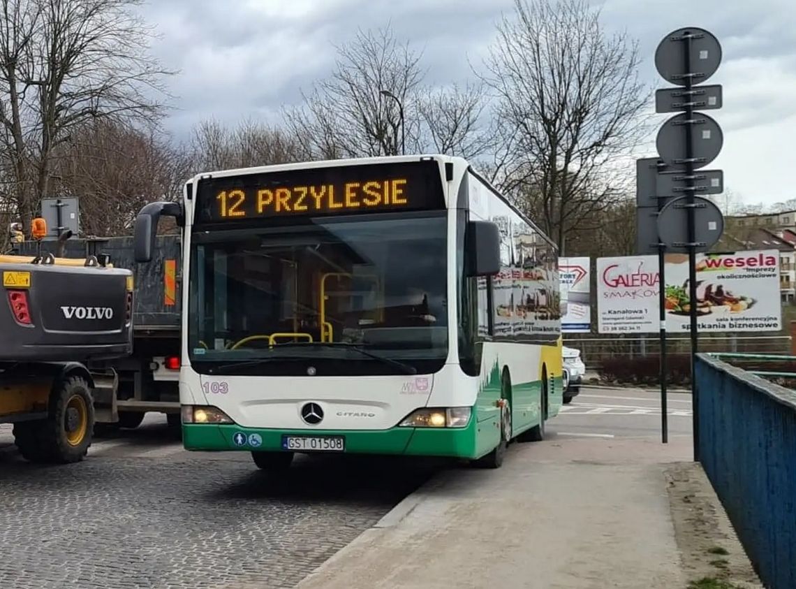 UWAGA! Objazd dla autobusów MZK w związku z przebudową skrzyżowania ulic Podgórnej z Kanałową