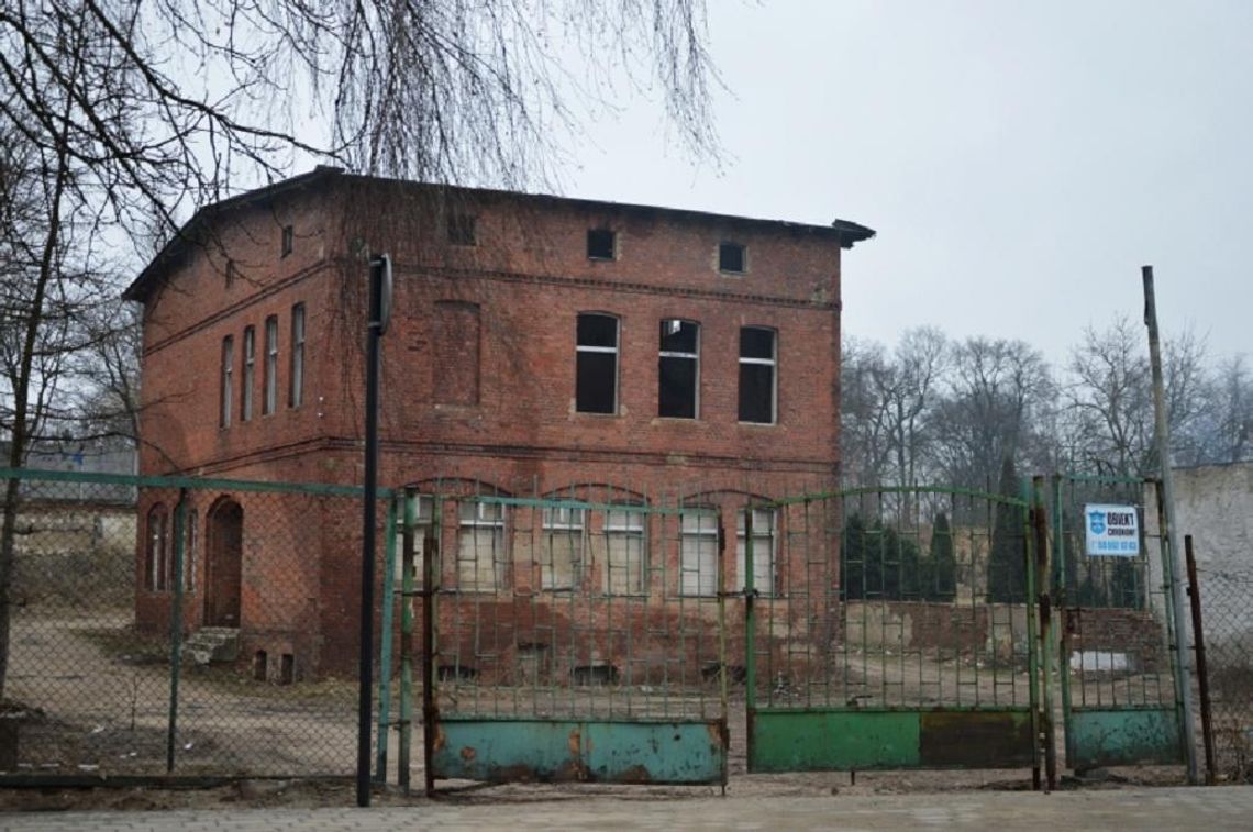 W starej „piątce” hula wiatr... Co dalej z budynkiem przy Kościuszki? W starej „piątce” hula wiatr... Co dalej z budynkiem przy Kościuszki?