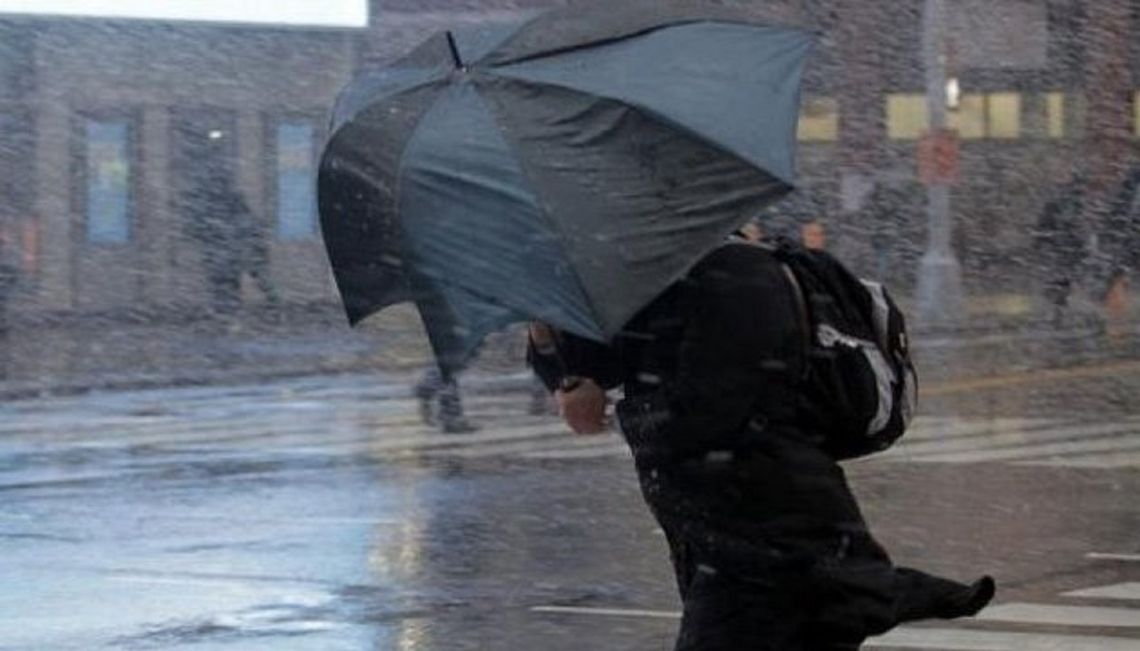 Wiatr nawet do 110km/h. IMGW wydało ostrzeżenie II stopnia Wiatr nawet do 110km/h. IMGW wydało ostrzeżenie II stopnia