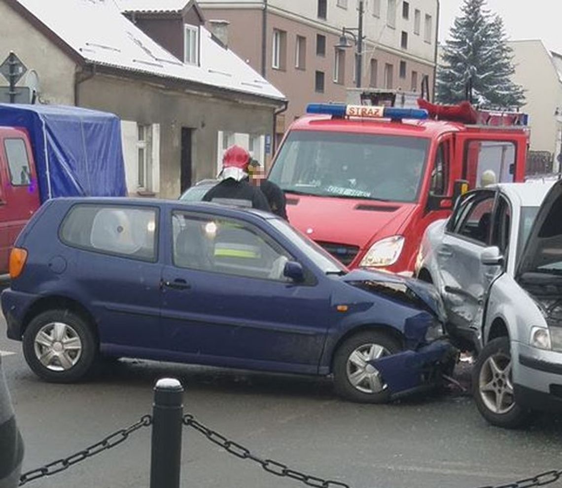 Wypadek na skrzyżowaniu ul. Krzywej i Kościuszki