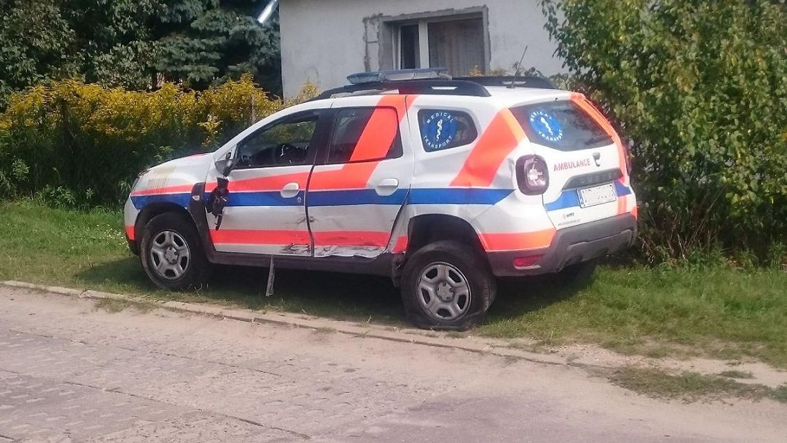 Wypadek z udziałem pogotowia. Do zdarzenia doszło na ulicy Piaskowej Wypadek z udziałem pogotowia. Do zdarzenia doszło na ulicy Piaskowej
