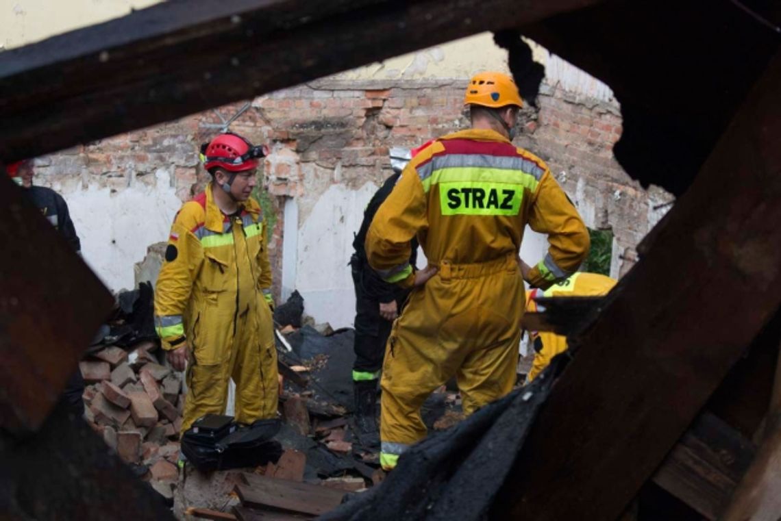 Z OSTATNIEJ CHWILI: Runął strop w starogardzkich młynach. Trwają poszukiwania ludzi pod gruzami Z OSTATNIEJ CHWILI: Runął strop w starogardzkich młynach. Trwają poszukiwania ludzi pod gruzami