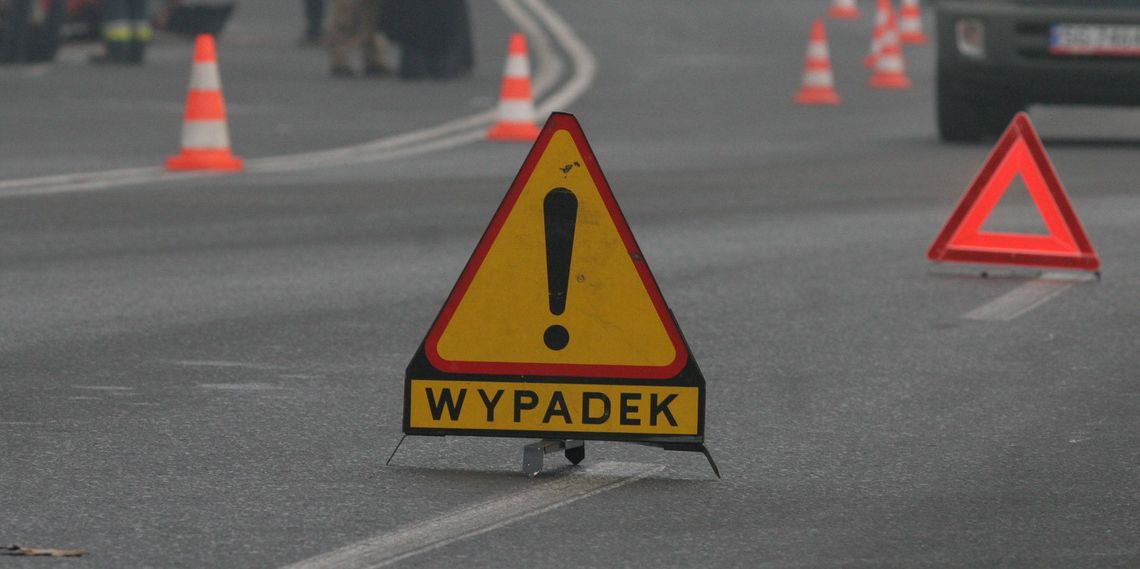 Zablokowana A1! Spłonął autokar wiozący dzieci