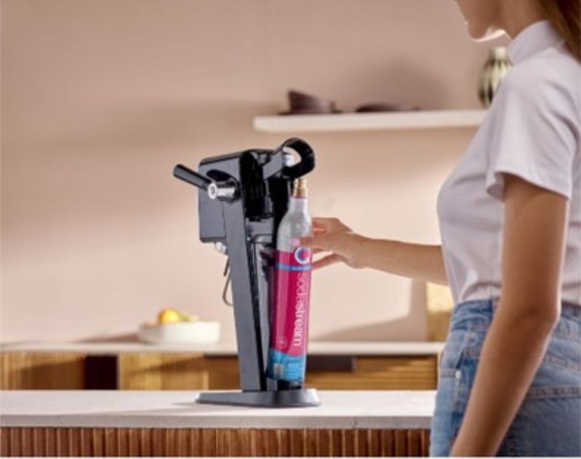 Zalety korzystania z saturatora do wody gazowanej SodaStream: ekologia i oszczędności Zalety korzystania z saturatora do wody gazowanej SodaStream: ekologia i oszczędności