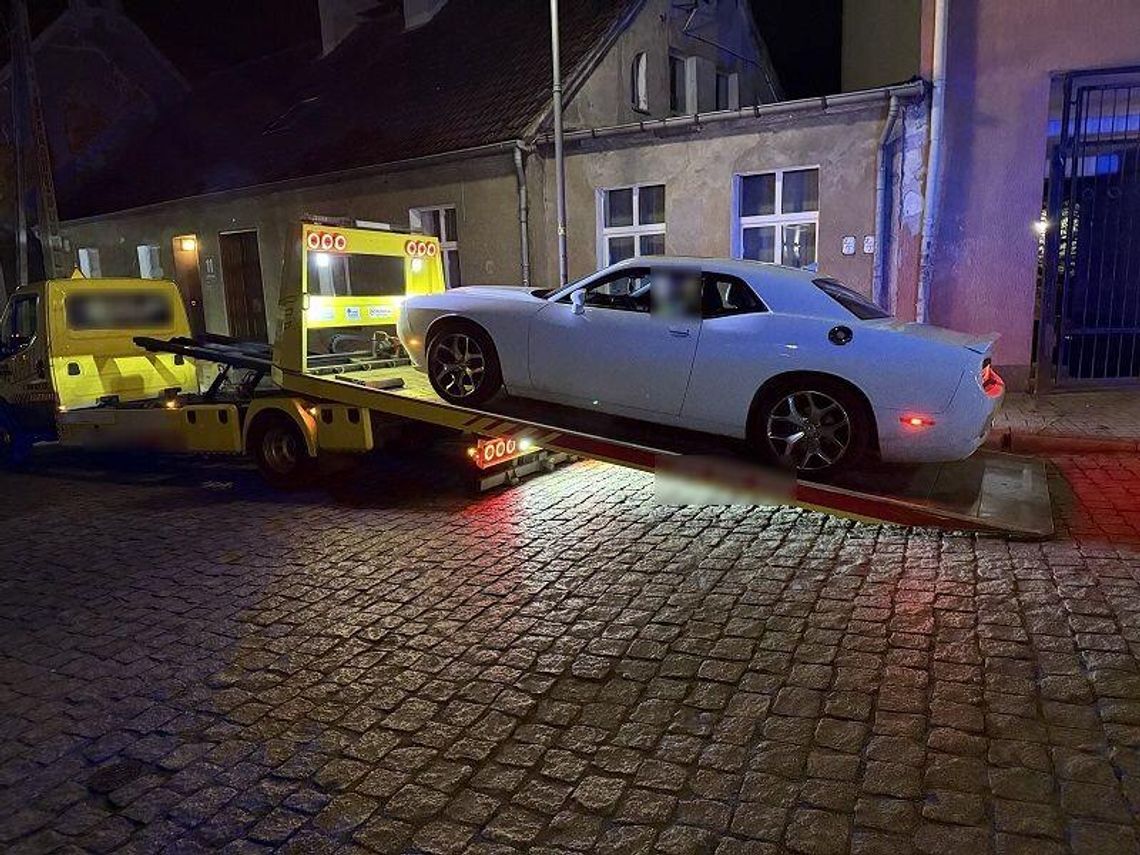 Zatrzymana za jazdę po narkotykach. W aucie miała kokainę i marihuanę