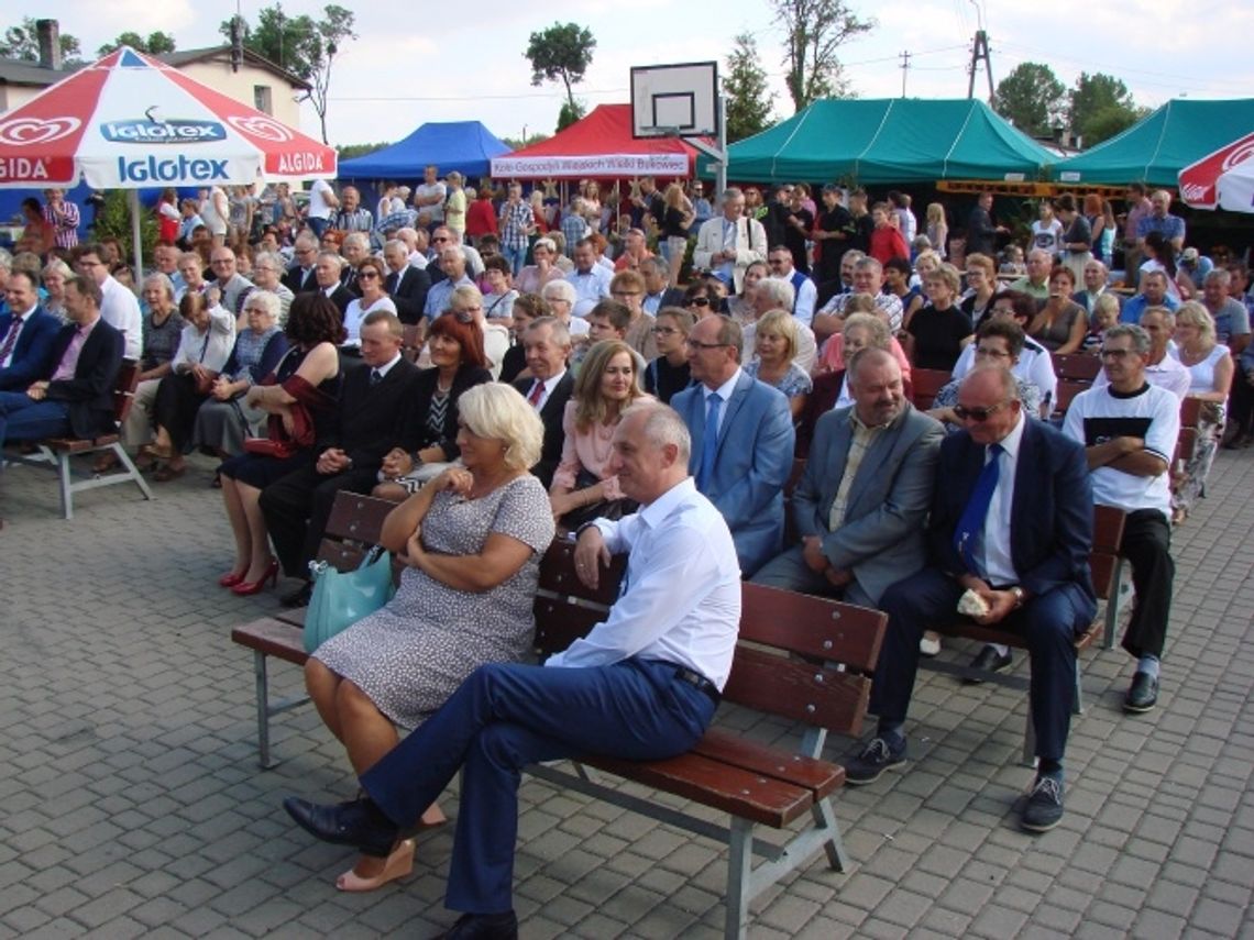 ZDJĘCIA: Podziękowali za plony. Dożynki Gminno - Parafialne ZDJĘCIA: Podziękowali za plony. Dożynki Gminno - Parafialne