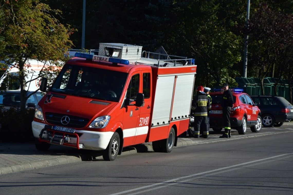 ZDJĘCIA: Wypadek w Starogardzie Gd. - ruch odbywa się bez utrudnień ZDJĘCIA: Wypadek w Starogardzie Gd. - ruch odbywa się bez utrudnień