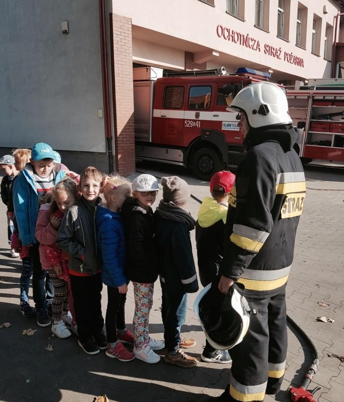 Zobaczyli, jak pracują strażacy. Wizyta w Ochotniczej Straży Pożarnej w Skarszewach