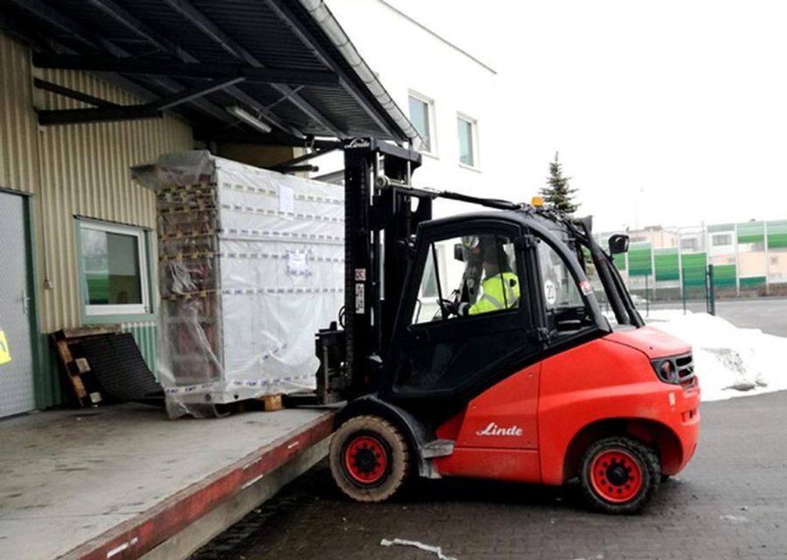 Wózek widłowy wynajem wózków widłowych wózki widłowe Wózek widłowy wynajem wózków widłowych wózki widłowe