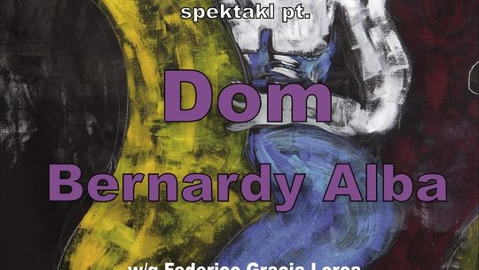 Spektakl pt. "Dom Bernardy Alba" na dworcu PKP.
