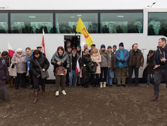 Starogardzcy działacze PiS na warszawskim "Marszu w obronie demokracji"